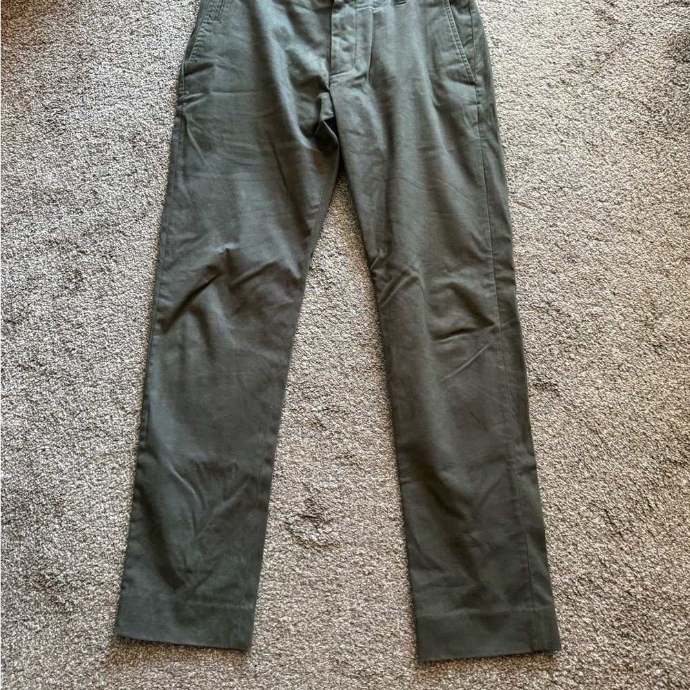 Vince Men's Green Chinos